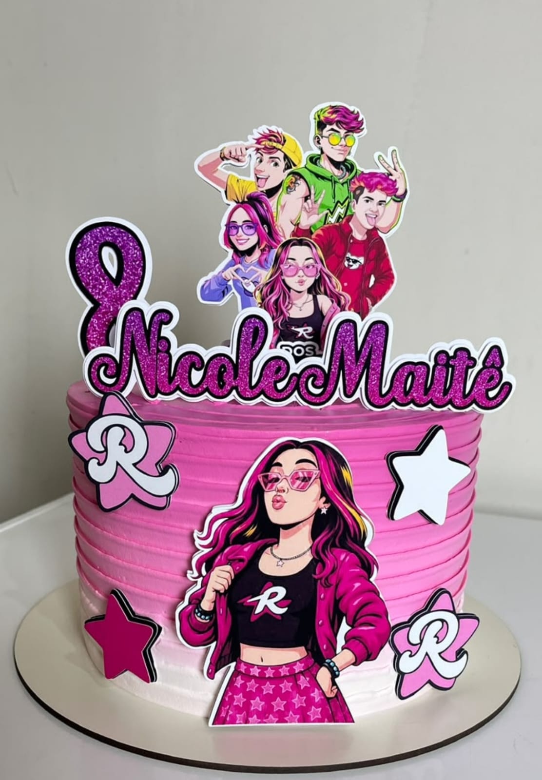 Arquivo de topo de bolo Emily Vick
