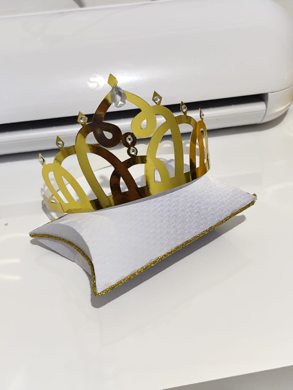Arquivo de topo de bolo Princesas Cute com Coroa 3D